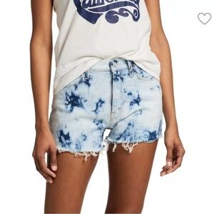 MOTHER Superior Tomcat Fray Hem Denim Shorts. Size 25.